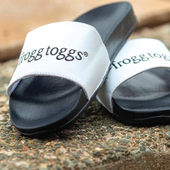 FROGG TOGGS Men\'s Sandal Size 11